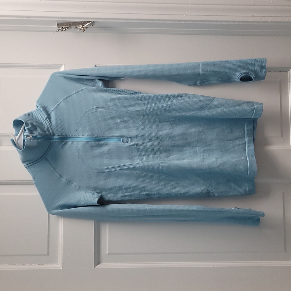 Lululemon half zip long sleeve athletic shirt